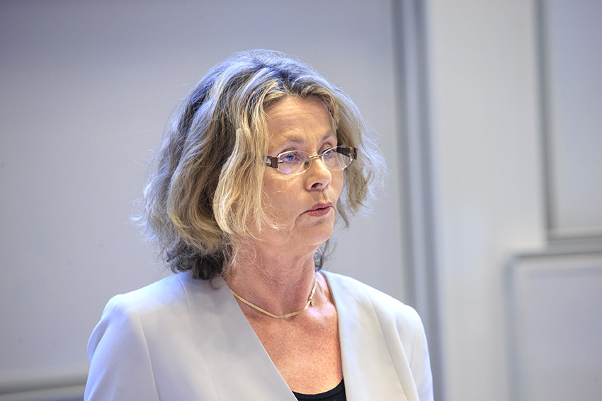 Agneta Holmäng, dekan Sahlgrenska akademin välkomsttalade