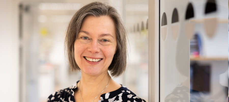 Ruth Palmer, professor vid Göteborgs universitet 